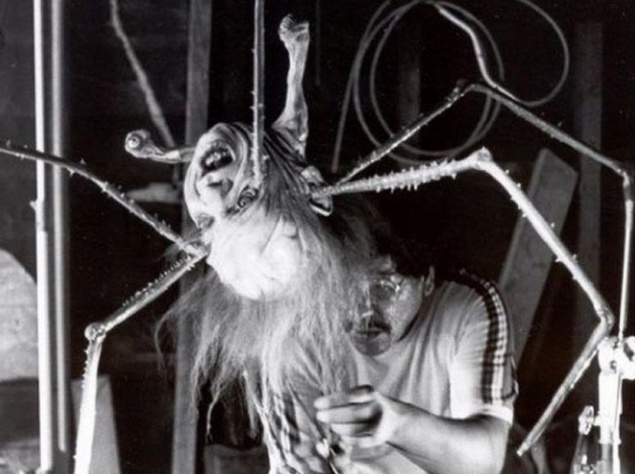 Нечто / The Thing (1982) Нечто / The Thing (1982)