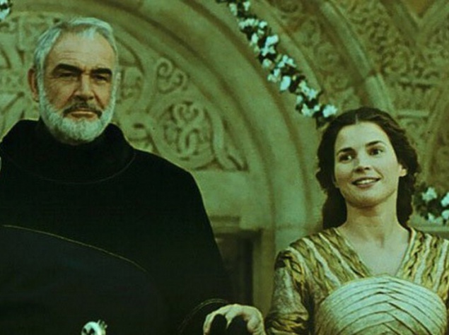 Шон получил звание "рыцаря" в 2000 году. Шон получил звание "рыцаря" в 2000 году.