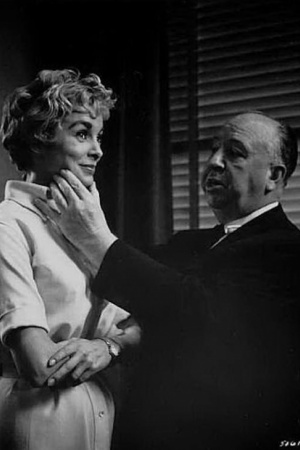 Альфред Хичкок и Джанет Ли на съемках фильма "Психо". Альфред Хичкок и Джанет Ли на съемках фильма "Психо".