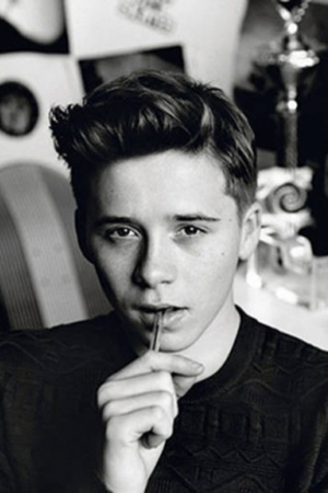 Бруклин Бекхэм - сын Дэвида и Виктории Бекхэм Бруклин Бекхэм - сын Дэвида и Виктории Бекхэм