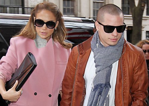 Дженнифер Лопес (Jennifer Lopez) и Каспер Смарт (Casper Smart). Если говорить начистоту – мы все думали, что эти отношения между Дженнифер Лопес и её бывшим танцором Каспером Смартом изживут себя. Тем не менее, большинство людей, считали, что они продержа Дженнифер Лопес (Jennifer Lopez) и Каспер Смарт (Casper Smart). Если говорить начистоту – мы все думали, что эти отношения между Дженнифер Лопес и её бывшим танцором Каспером Смартом изживут себя. Тем не менее, большинство людей, считали, что они продержа