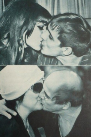 Между этими фотографиями 50 лет, а они до сих пор нежны друг к другу! Между этими фотографиями 50 лет, а они до сих пор нежны друг к другу!