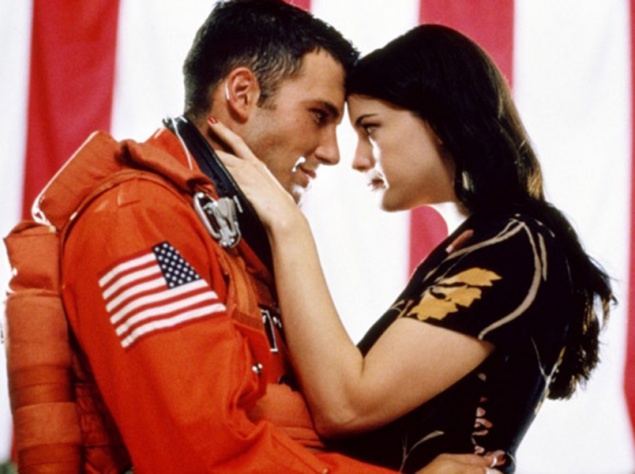 Бен Аффлек в фильме Армагедон, 1998 год