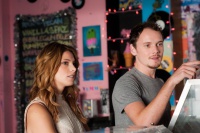 Поховати колишню