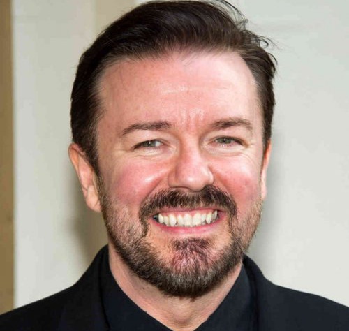 Рики Джервейс (Ricky Gervais). Джервейс, блестящий британский актёр, комик, писатель и радиоведущий, утверждает, что он потерял веру в возрасте 8 лет и с тех пор является атеистом. Его карьера включает в себя успех на больших и маленьких экранах, как в му Рики Джервейс (Ricky Gervais). Джервейс, блестящий британский актёр, комик, писатель и радиоведущий, утверждает, что он потерял веру в возрасте 8 лет и с тех пор является атеистом. Его карьера включает в себя успех на больших и маленьких экранах, как в му
