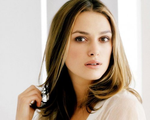 Кира Найтли (Keira Knightley). Кира Найтли, которая впервые получила признание после своей роли в фильме "Звёздные войны. Эпизод I: Скрытая угроза" и с тех пор сыграла более 50 ролей в романтических комедиях, костюмированных пьесах и драмах, считает, что Кира Найтли (Keira Knightley). Кира Найтли, которая впервые получила признание после своей роли в фильме "Звёздные войны. Эпизод I: Скрытая угроза" и с тех пор сыграла более 50 ролей в романтических комедиях, костюмированных пьесах и драмах, считает, что