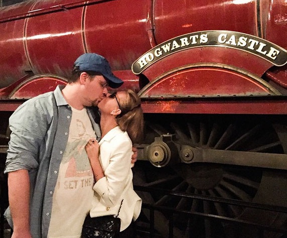 Во время экскурсии по Universal Studios Гарик и Кристина часто целовались