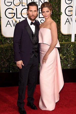 Мэттью Макконахи и Камилла Альвес Мэттью Макконахи и Камилла Альвес