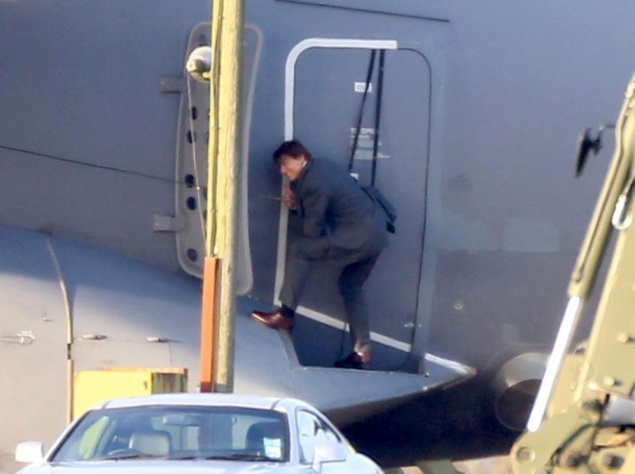 Том Круз на съемках нового фильма