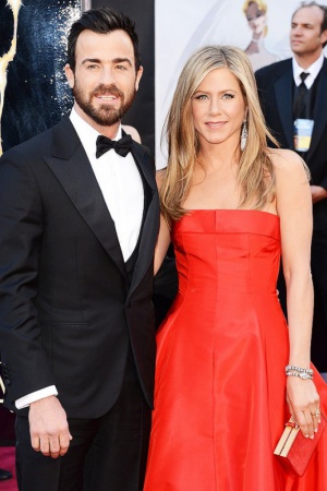 45-летняя Дженнифер Энистон и Джастин Теру