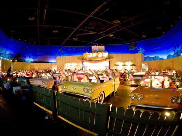 Sci-fi Dine-in Theater, Disney’s Hollywood Studios