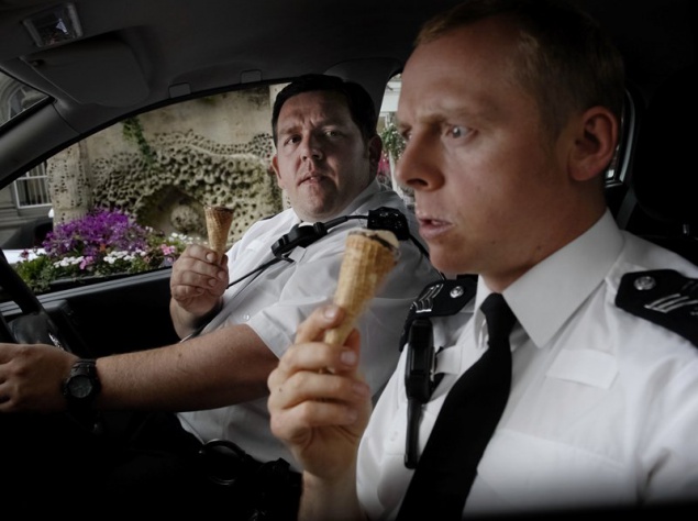 Дэнни и Энджел и "Типа крутые легавые" Дэнни и Энджел и "Типа крутые легавые"