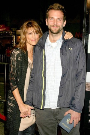 Брэдли Купер и Дженнифер Эспозито наслаждались семейной жизнью 4 месяца.