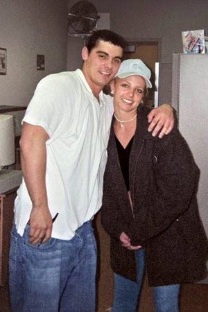 Бритни Спирс и Джейсон Александер - 55 часов.