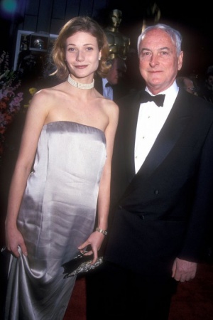 Гвинет Пэлтроу, 1994