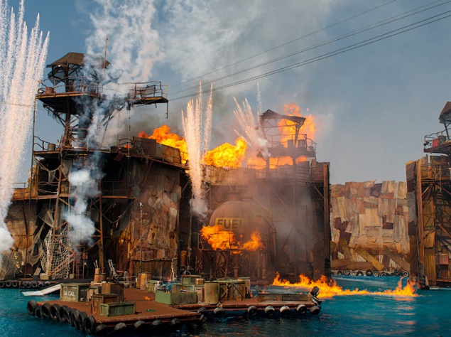 "Warner Brothers" или"Universal Studio". Целый день на посещение студии вполне достаточно