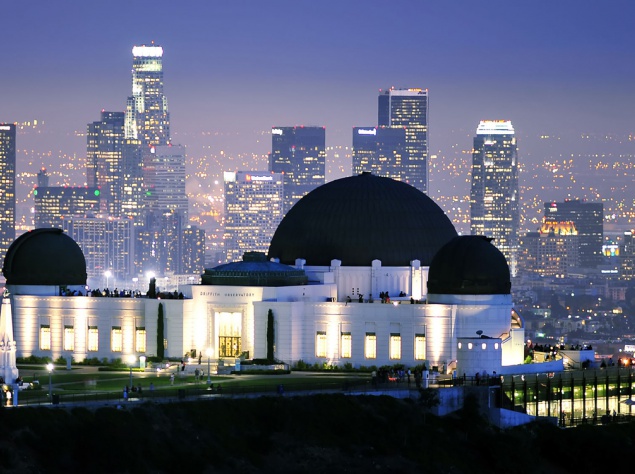 Обсерватория Гриффита. Здесь можно посмотреть на звездное небо из телескопа. Полюбоваться панорамой города Лос-Анджелеса