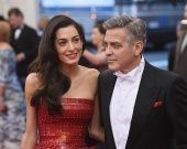Джордж Клуни с супругой Амаль посетили родной город актера