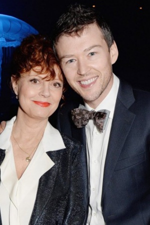 Сюзан Сарандон (68) и Джонатан Бриклин (37) Сюзан Сарандон (68) и Джонатан Бриклин (37)