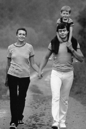 Николай Караченцов с женой Людмилой и сыном Андреем