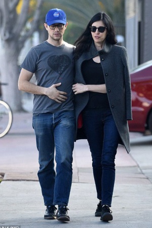 Джозеф Гордон-Левитт 15 августа впервые стал отцом малыша