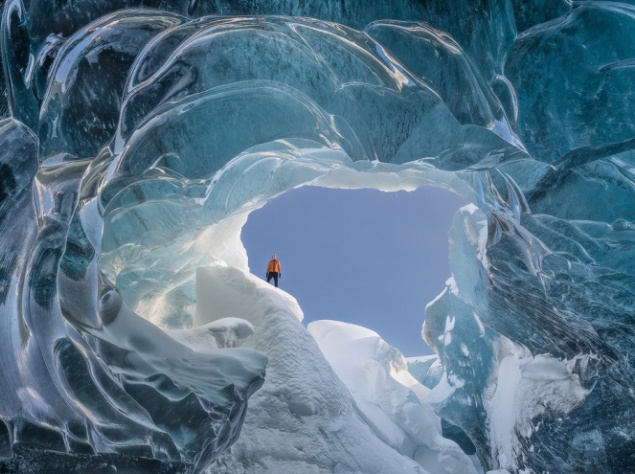 Земли за Стеной — ледник Ватнайёкюдль, Исландия