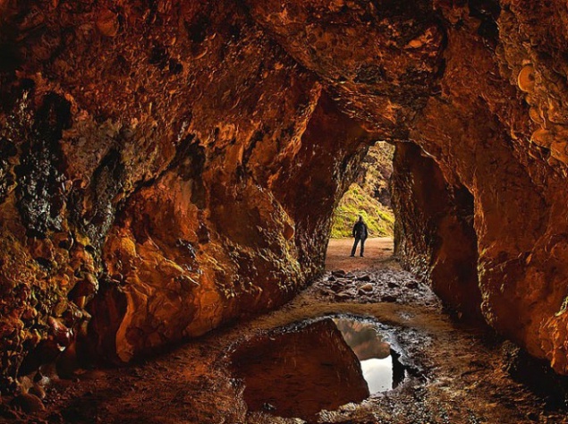 Штормовые земли — пещеры Кушендан Северная Ирландия