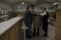 Голуб сидів на гілці, розмірковуючи про буття