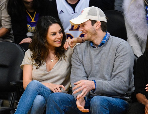 Ештон Кутчер і Міла Куніс