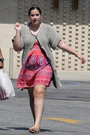 Дочь Джона Траволты Элла Траволта