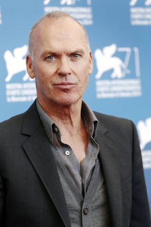 Майклу Кітону, який знімався в багатьох відомих фільмах, включаючи гучний "Бердмэн", просто не пощастило з ім'ям: його справжнє ім'я - Майкл Джон Дуглас, а актор на ім'я Майкл Дуглас вже був в Голлівуді. Ймовірно, Кітону не хотілося, щоб його з кимось плутали.