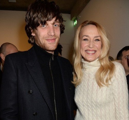 Дерри Холл с сыном Джеймсом Джаггером