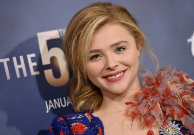 Хлоя Морец, 19 лет