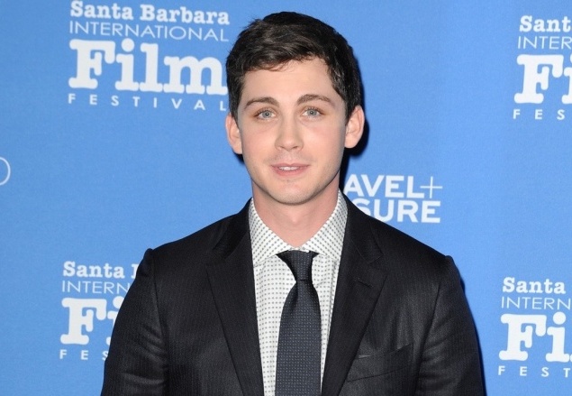 Логан Лерман, 24 года