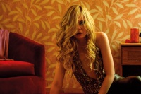 Неоновый демон