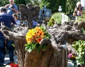 В Киеве открыли памятник Богдану Ступке