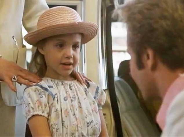 Анджеліна Джолі, "У пошуках виходу" (1982)