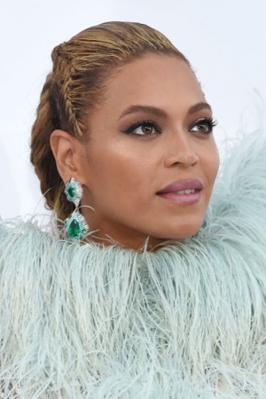 Бейонсе, Малайзия. Будто бы певица провоцирует поведением руководство страны