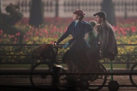 Мері Поппінс повертається