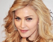 Мадонна вважає "шарлатанами" творців фільму про неї