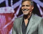 Джордж Клуні зізнався у вбивстві Бетмена
