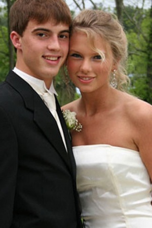 Тейлор Свіфт