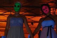 Tragedy Girls. Убить за лайк
