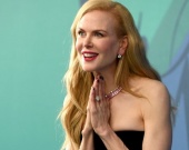 Ніколь Кідман вразила красою в плаття від Versace Ніколь Кідман вразила красою в плаття від Versace