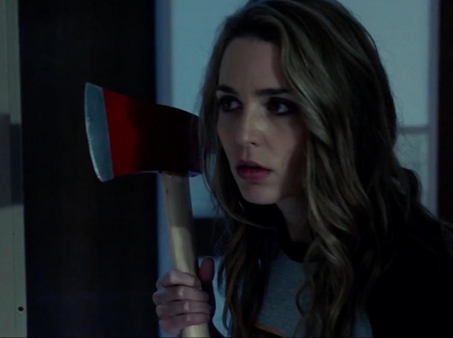 Мистика "Счастливый день смерти". На день рождения главная героиня получила жуткий сюрприз - смерть. Но на этом история не закончилась, неведомая сила дала девушке второй шанс. Она должна пережить этот день снова и снова, чтобы выяснить, кто и почему хочет ее убить.