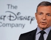 Главе Walt Disney жена запретила участвовать в выборах президента США Главе Walt Disney жена запретила участвовать в выборах президента США