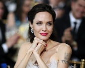 Все татуировки Анджелины Джоли  о которых вы могли и не знать