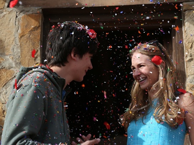 Космос між нами (The Space Between Us), 2017