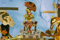 Человек с табуретом