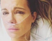 Кейт Бекинсейл экстренно госпитализирована из-за разрыва кисты